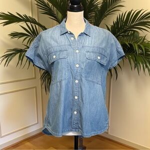 Madewell Chambray Denim Short Sleeve Button-Up Shirt - Size Small